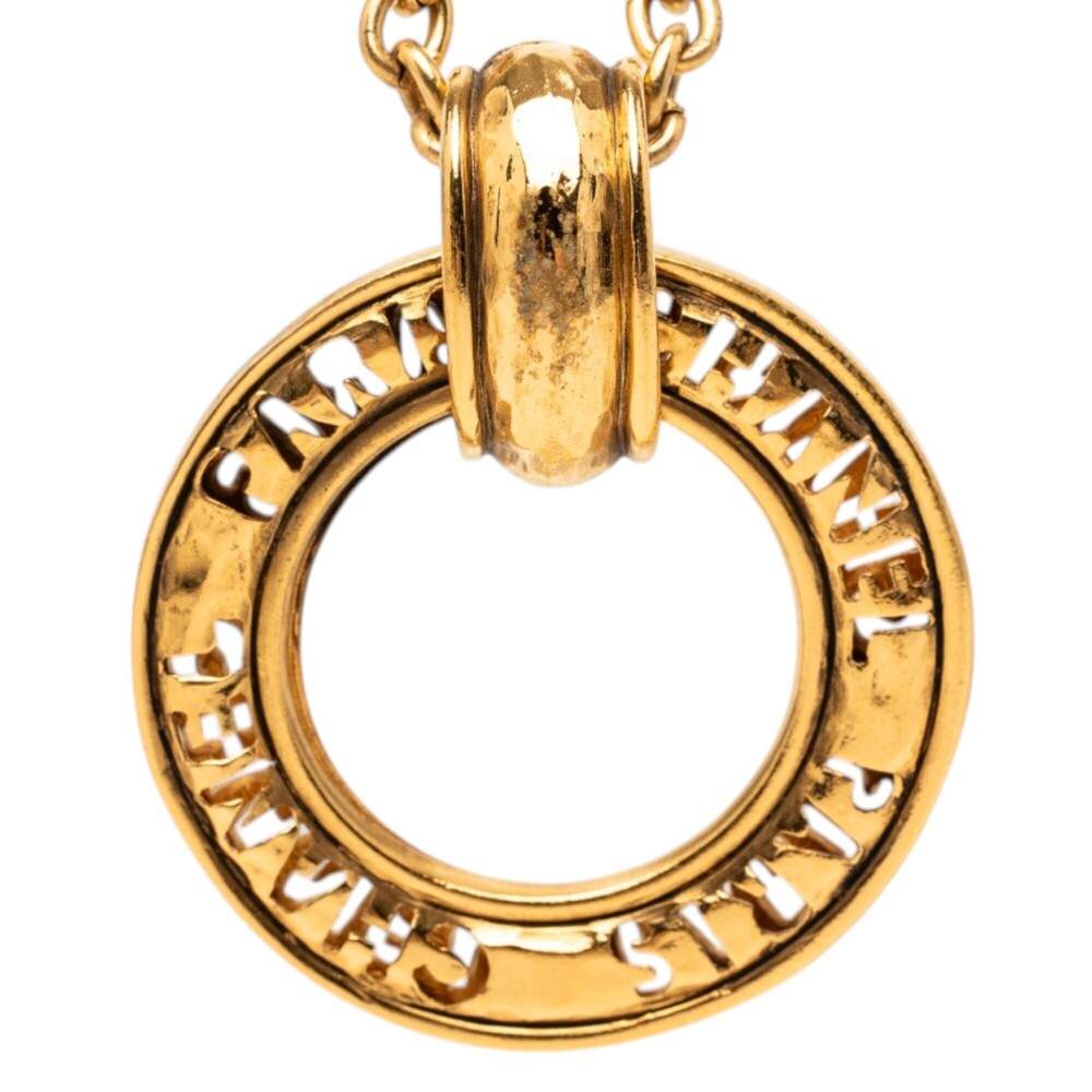Pre-Loved Chanel Gold Plated Cut Out Round Pendant Necklace - Picture 2 of 6